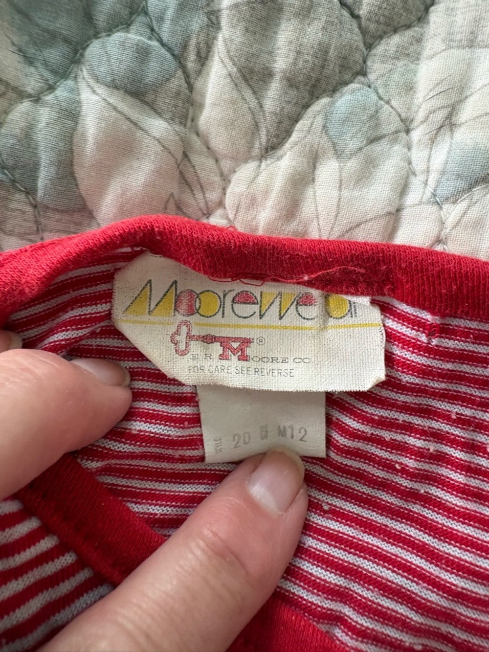 Vintage Striped Red Short-Sleeve Romper with Front Zip - Picture 3 of 5